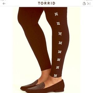 NWT Torrid Fashion Leggings Size 1